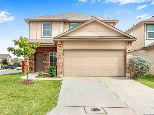 $306,900 | 4258 Fort Palmer Boulevard, St. Hedwig, TX 78152