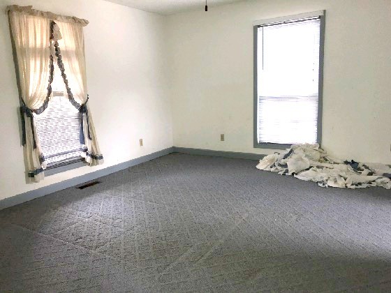 2915 Distillery Road Greenbrier, TN 37073 - Photo 3 of 5 an empty room with a window