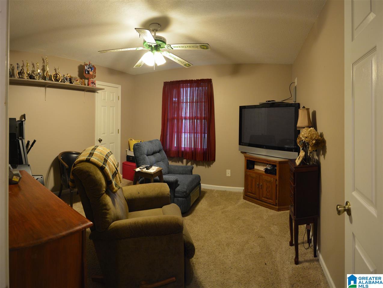 504 Hollingsworth Road Jacksonville, AL 36265 - Photo 13 of 25