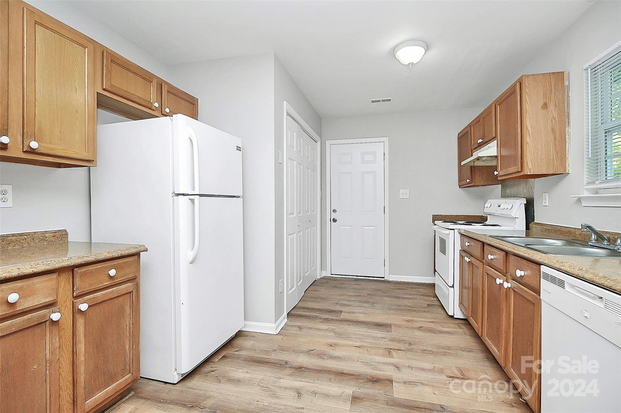 2203 Remount Road Charlotte, NC 28208 - Photo 13 of 33 Gallery Image 13