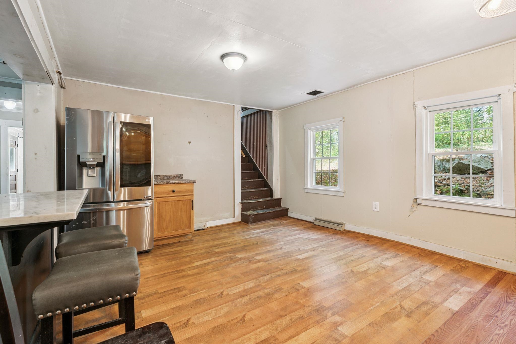 658 North Wilmot Road Wilmot, NH 03287 - Photo 9 of 26