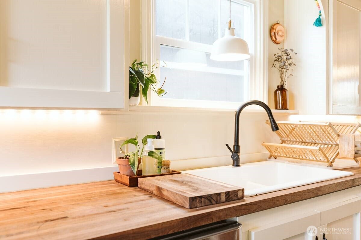 901 Boulevard Road Southeast Olympia, WA 98501 - Photo 11 of 40