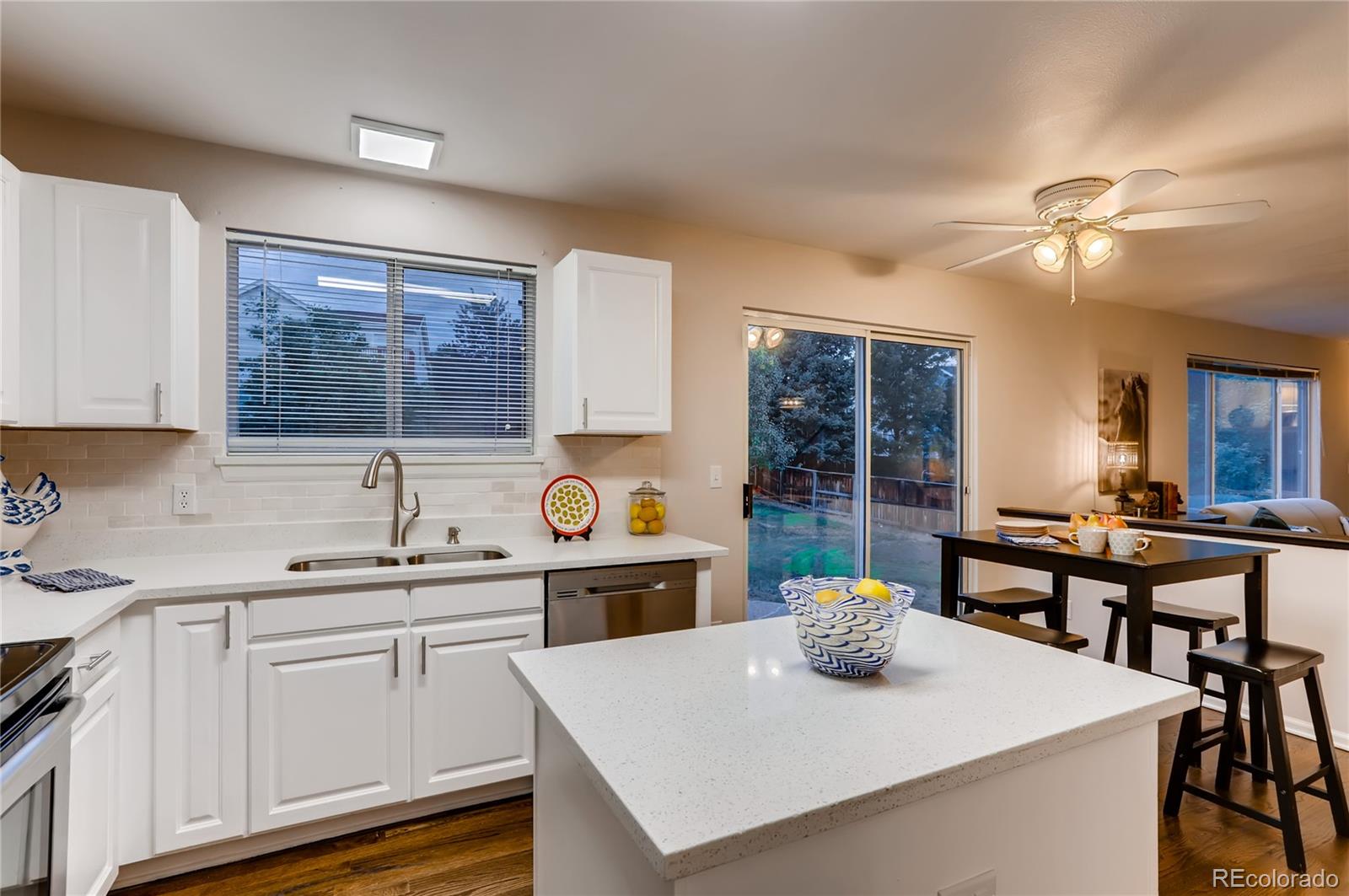 3946 Garnet Lane Highlands Ranch, CO 80126 - Photo 12 of 40 Gallery Image 12
