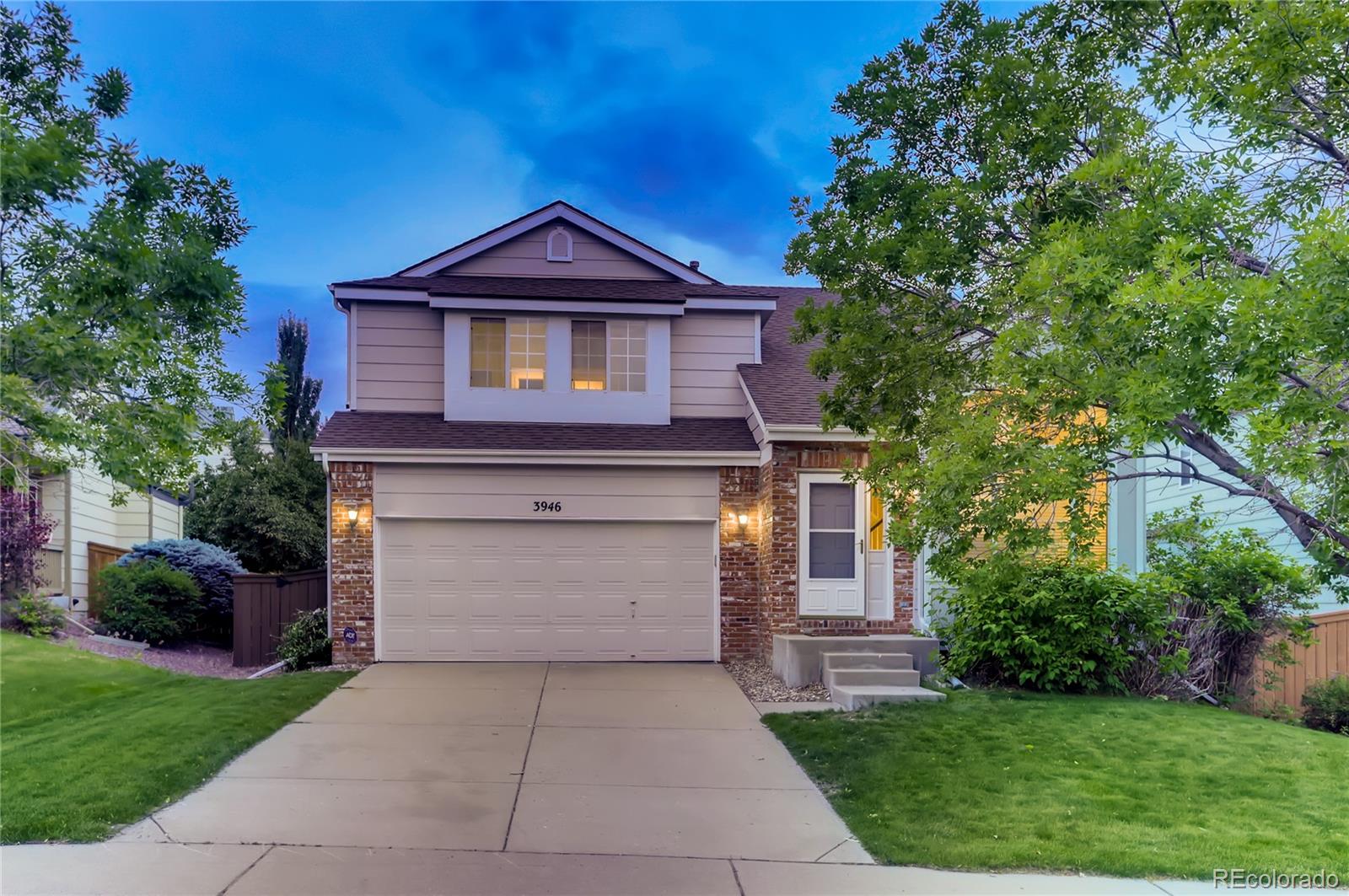 3946 Garnet Lane Highlands Ranch, CO 80126 - Photo 2 of 40 Gallery Image 2
