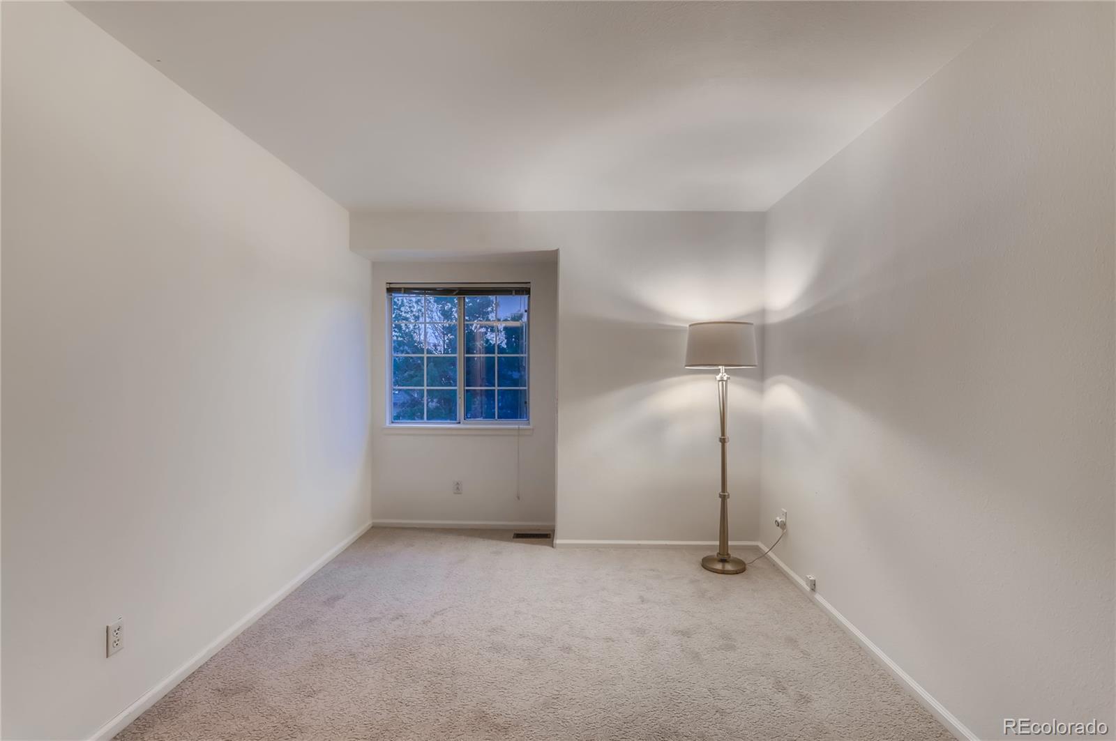 3946 Garnet Lane Highlands Ranch, CO 80126 - Photo 28 of 40 Gallery Image 28