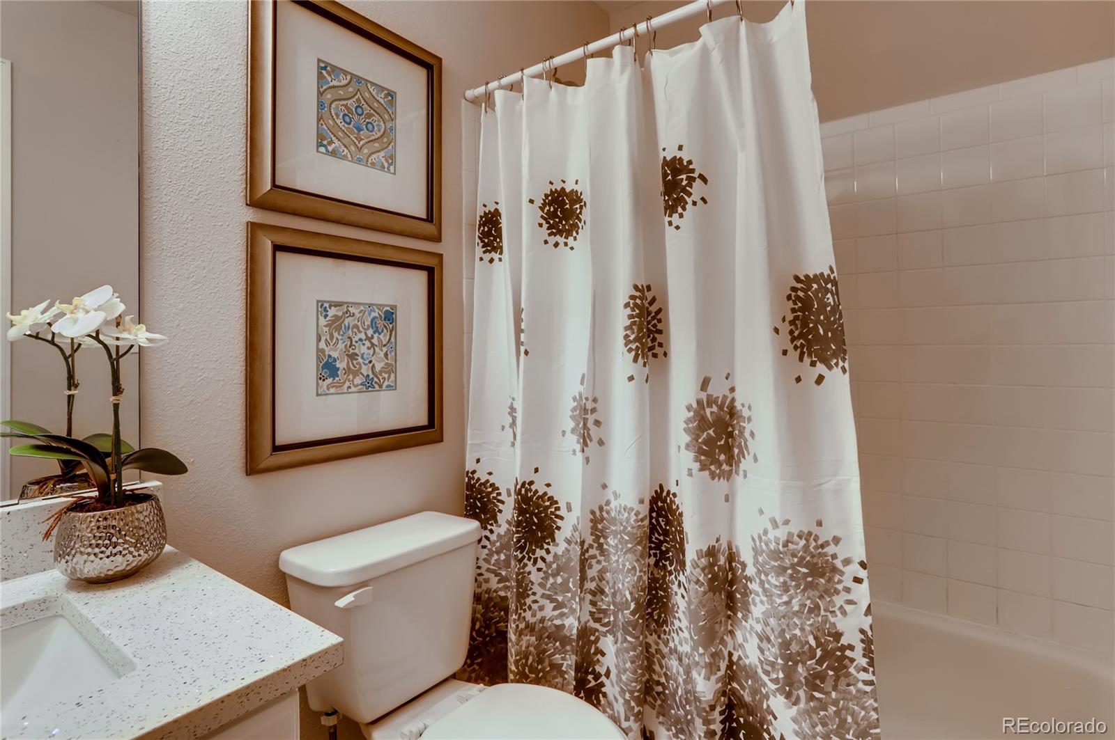 3946 Garnet Lane Highlands Ranch, CO 80126 - Photo 30 of 40 Gallery Image 30