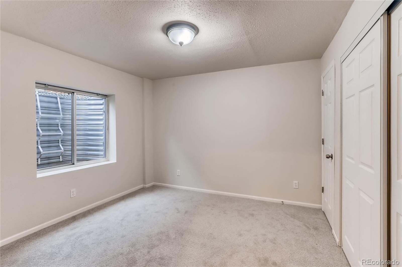 3946 Garnet Lane Highlands Ranch, CO 80126 - Photo 36 of 40 Gallery Image 36