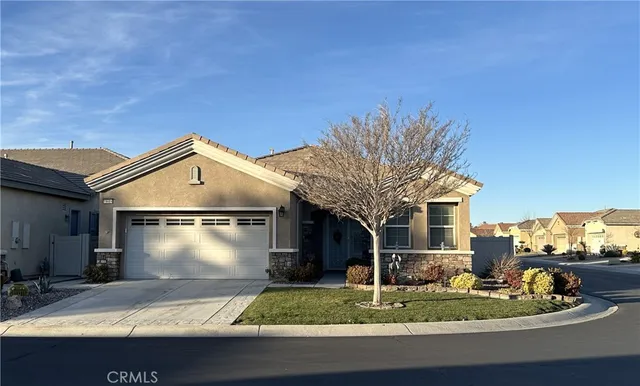 $425,000 | 19484 Biltmore Road, Apple Valley, CA 92308