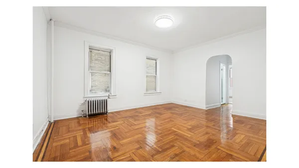 $220,000 | 811 Walton Avenue, Unit B18 | Concourse Village