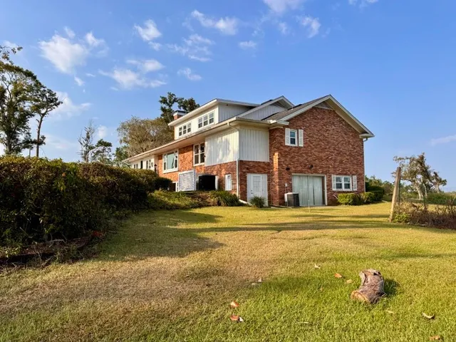 $588,500 | 588 Northwest Pickle Lane, Madison, FL 32340