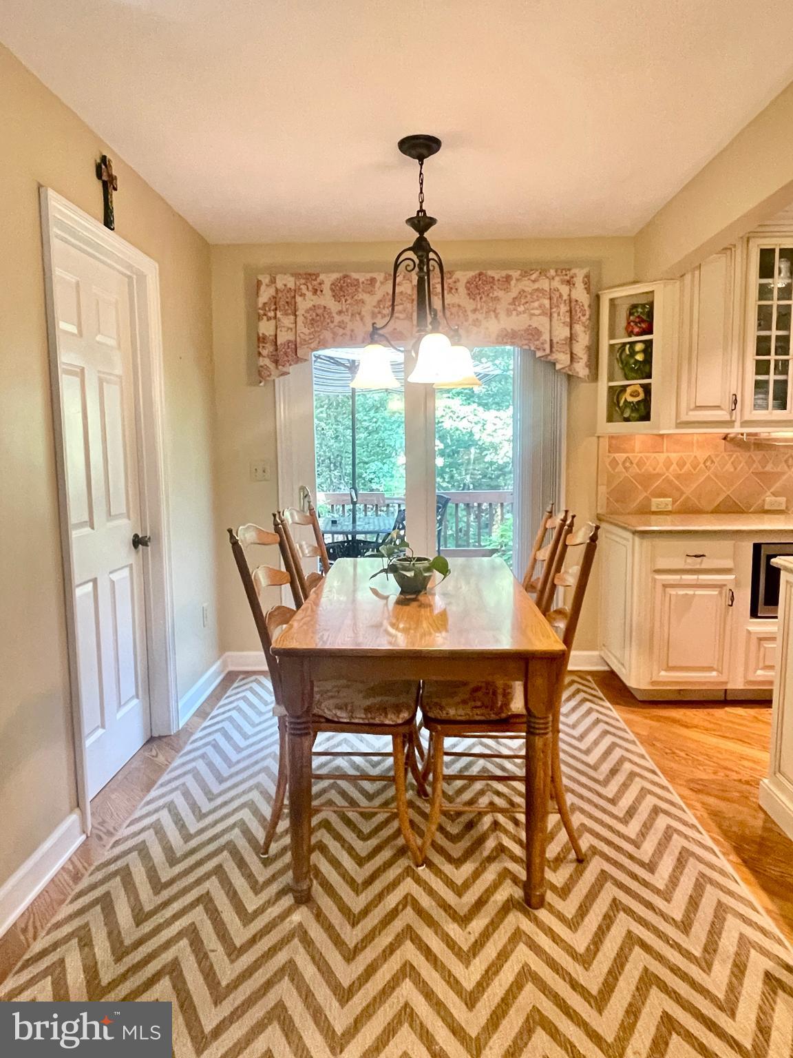 15121 Trail Ridge Road Southwest Cumberland, MD 21502 - Photo 34 of 120 GREAT TABLE SPACE!