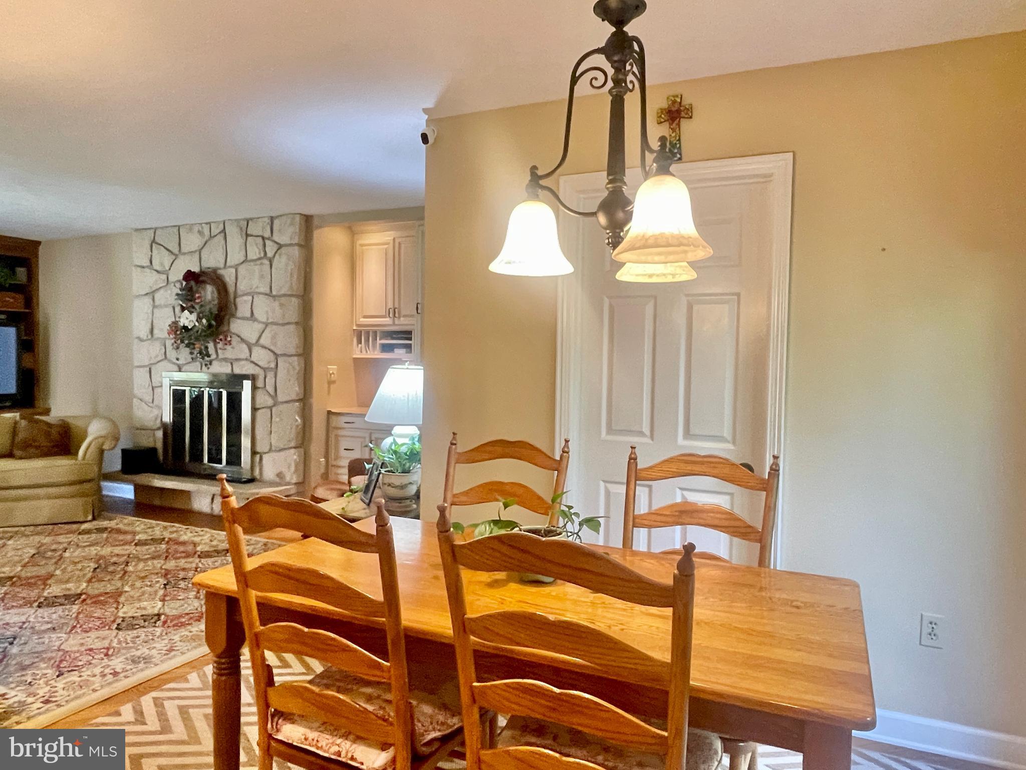 15121 Trail Ridge Road Southwest Cumberland, MD 21502 - Photo 35 of 120 DOOR TO LAUNDRY AND GARAGE