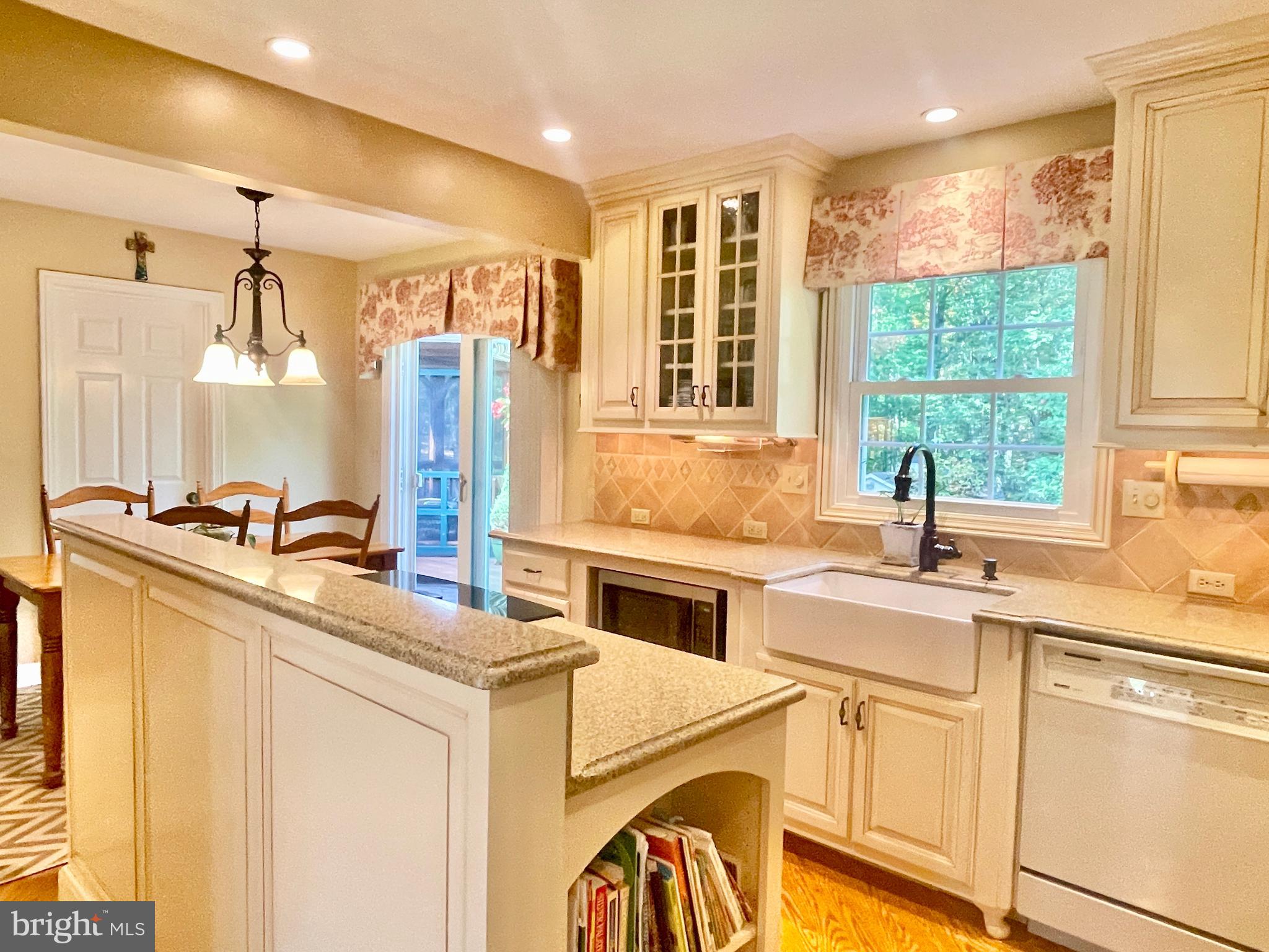 15121 Trail Ridge Road Southwest Cumberland, MD 21502 - Photo 39 of 120 BUILT-IN SHELVING!
