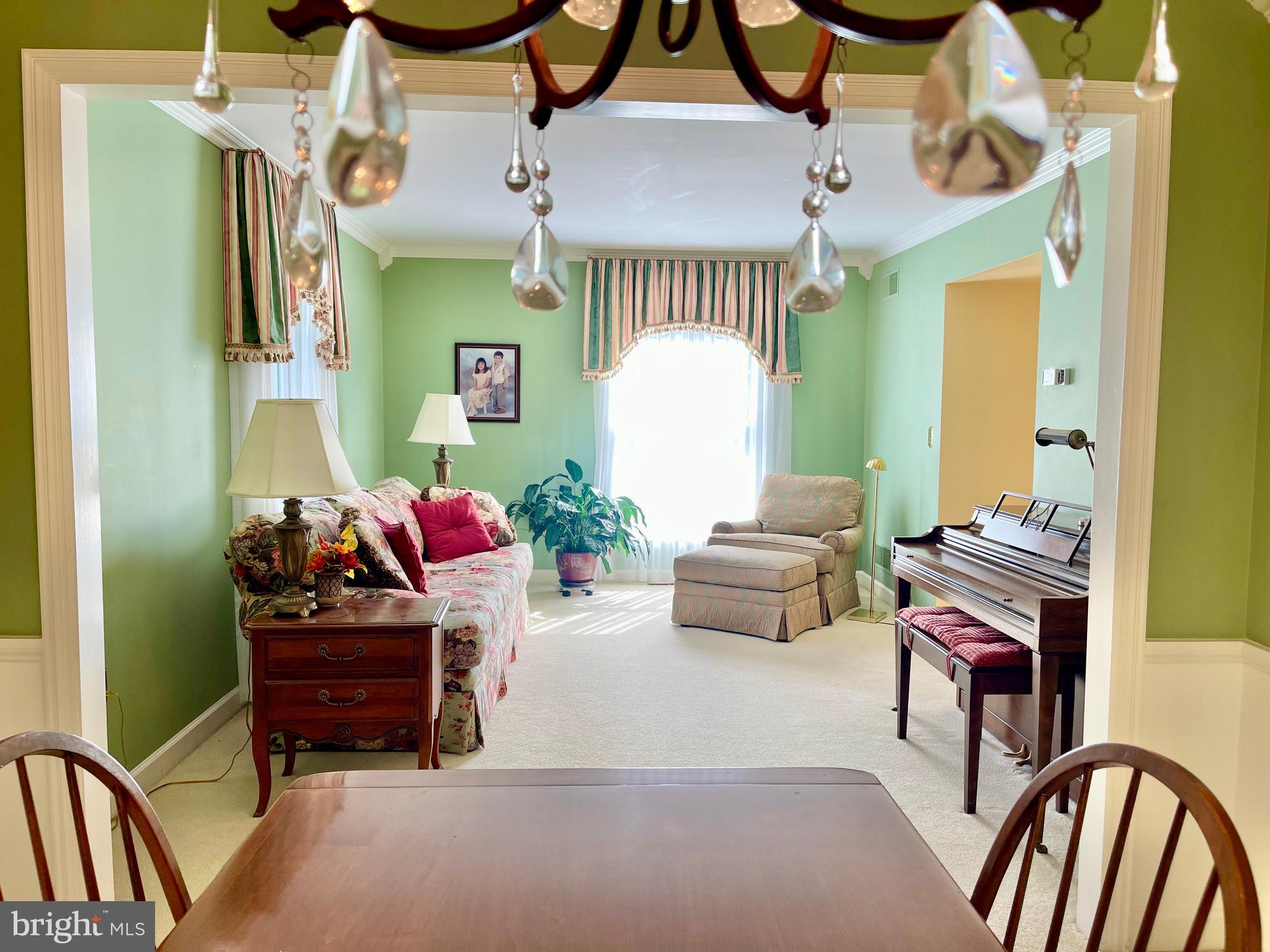 15121 Trail Ridge Road Southwest Cumberland, MD 21502 - Photo 46 of 120 DINING TO FORMAL LIVING TO COMPLETE THE CIRCLE!