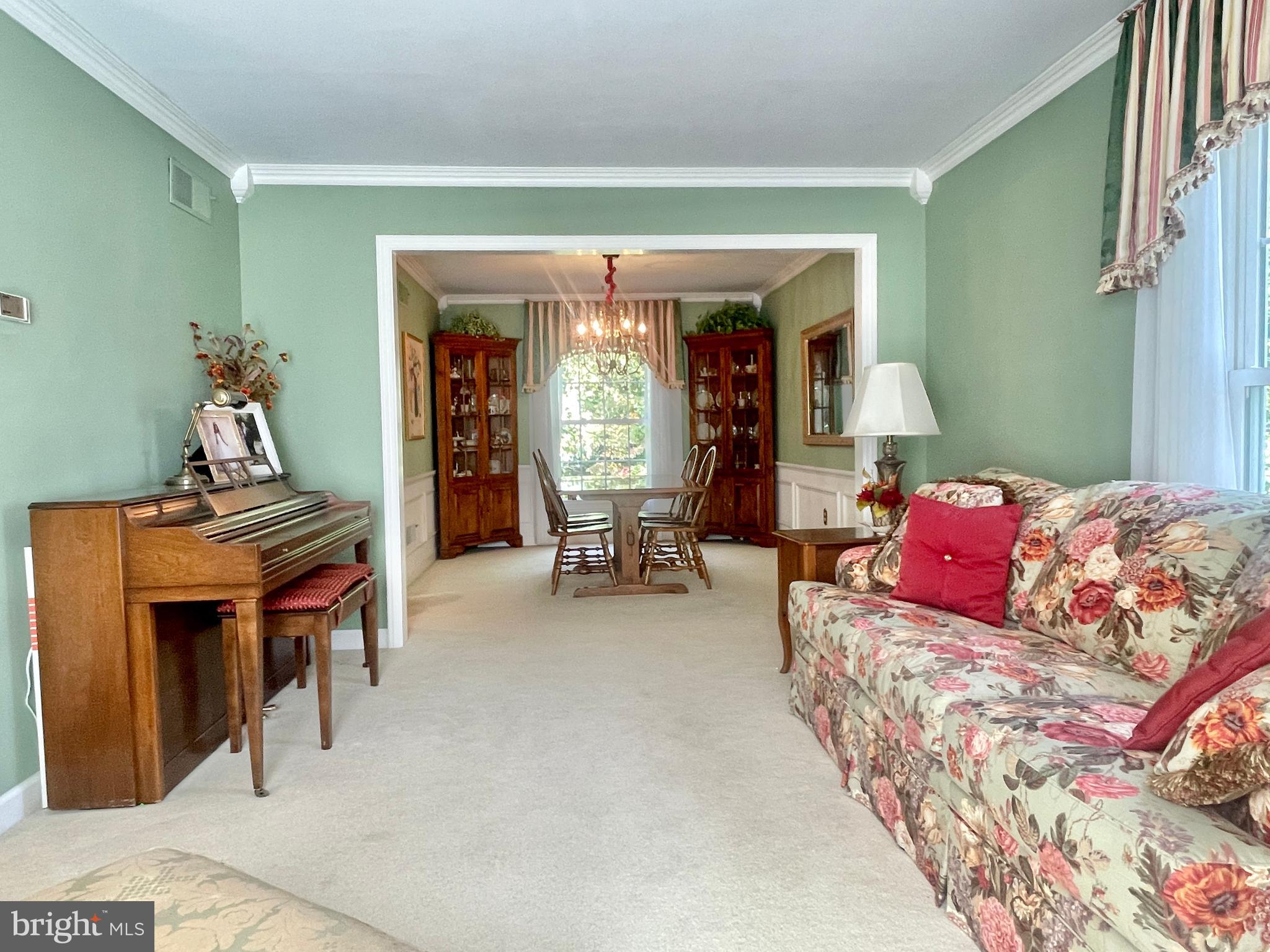 15121 Trail Ridge Road Southwest Cumberland, MD 21502 - Photo 48 of 120 FORMAL LIVING AREA