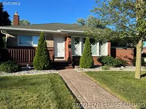 $240,000 | 3555 Syckelmoore Street, Trenton, MI 48183