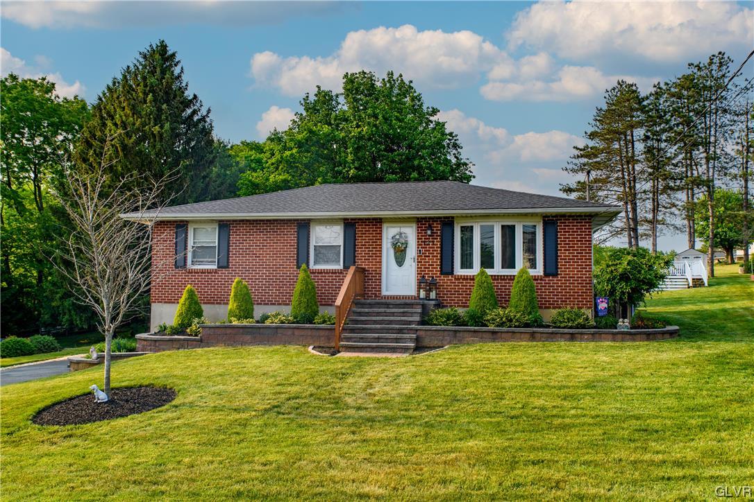 121 Gallagher Road Whitehall, PA 18052 - Photo 1 of 24 121 Gallagher Rd