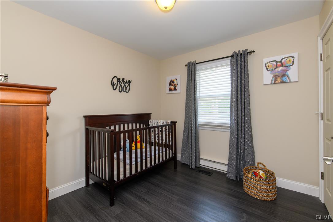 121 Gallagher Road Whitehall, PA 18052 - Photo 15 of 24 Gallery Image 15