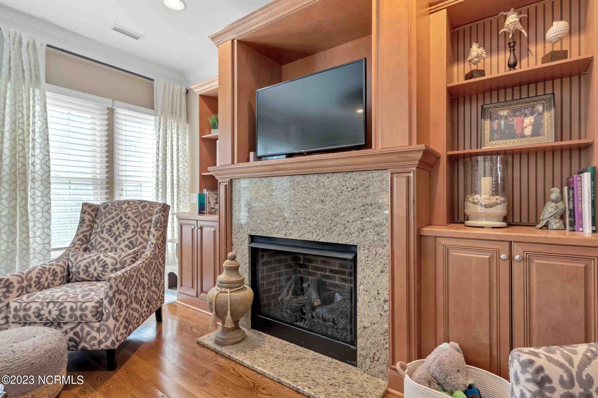600 River Ridge Road, Unit 3 Shallotte, NC 28470 - Photo 18 of 54 Gas Logs/ Granite Surround