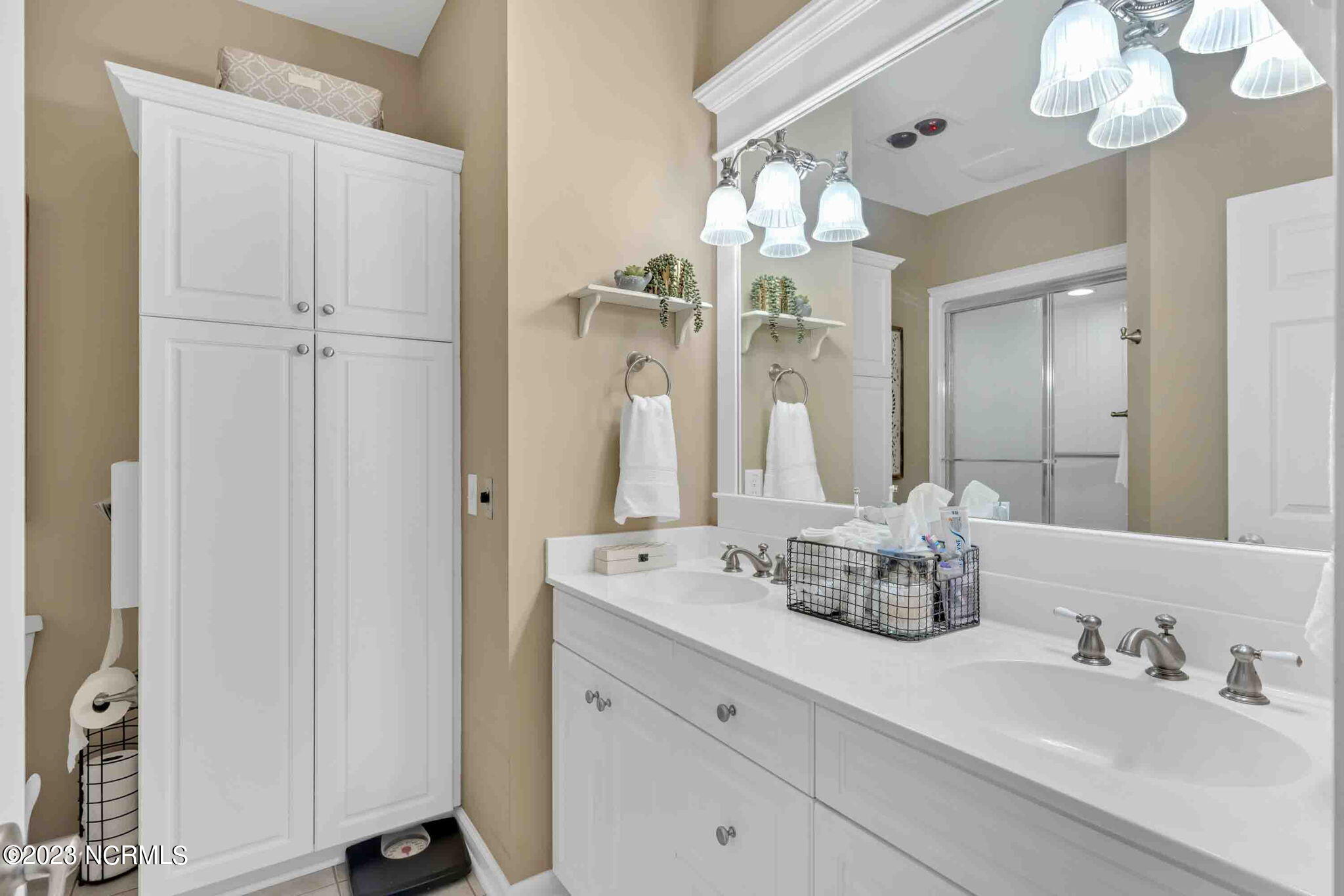 600 River Ridge Road, Unit 3 Shallotte, NC 28470 - Photo 29 of 54 Master Bath