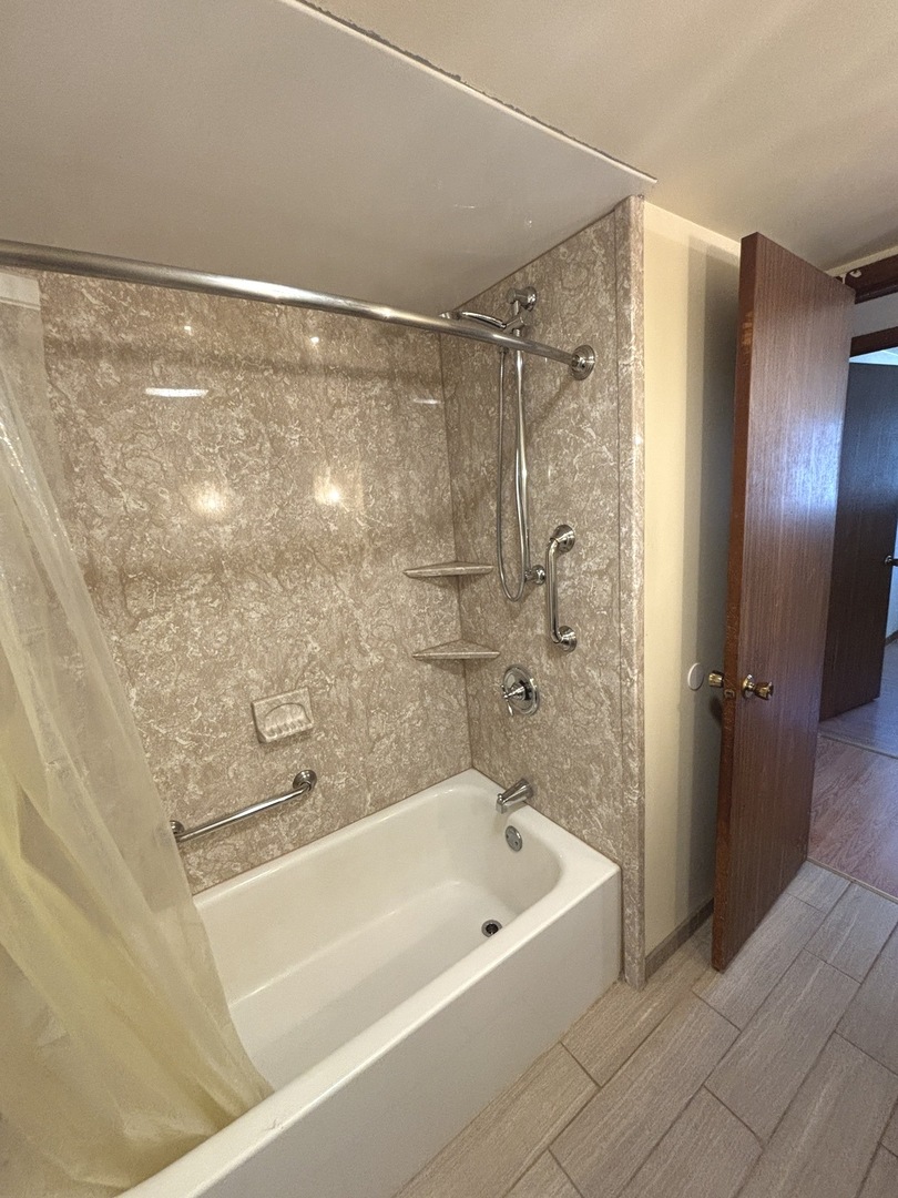 5310 12th Avenue Moline, IL 61265 - Photo 22 of 26
