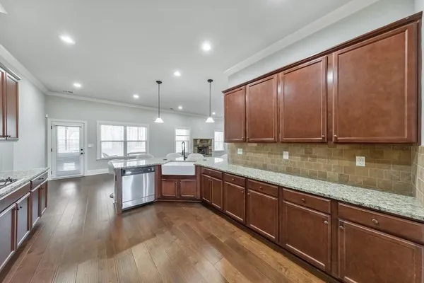 $908,500 | 110 Sunflower Street, Tyrone, GA 30290