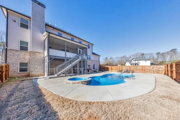 $908,500 | 110 Sunflower Street, Tyrone, GA 30290