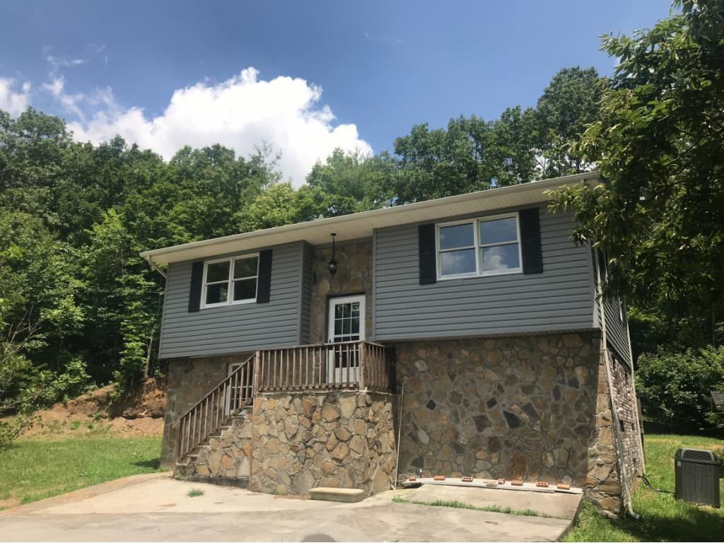 515 Ridge Avenue Northwest Norton, VA 24273 - Photo 1 of 26 Photo 1