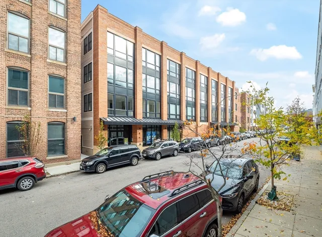 $95,000 | 340 West 2nd Street, Boston, MA 02127