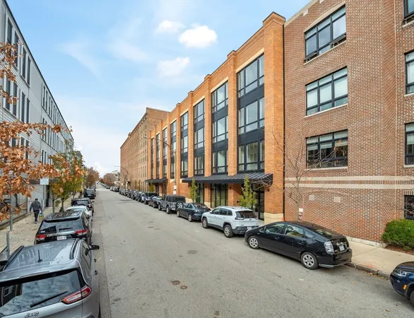 $95,000 | 340 West 2nd Street, Boston, MA 02127