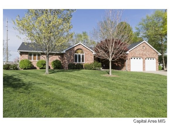 3965 Springer Lane Springfield, IL 62711 - Photo 1 of 16