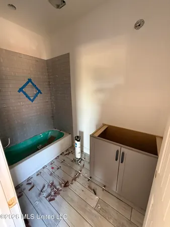 $559,000 | 410 Poplar Lane, Holly Springs, MS 38635