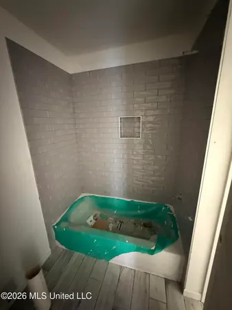 $559,000 | 410 Poplar Lane, Holly Springs, MS 38635