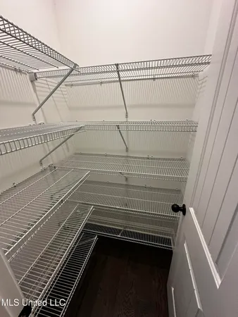 $559,000 | 410 Poplar Lane, Holly Springs, MS 38635