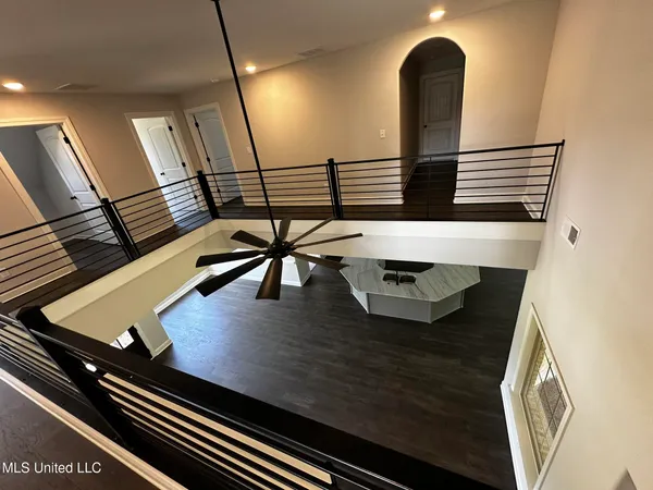 $559,000 | 410 Poplar Lane, Holly Springs, MS 38635