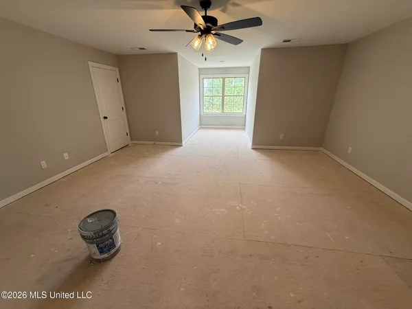 $559,000 | 410 Poplar Lane, Holly Springs, MS 38635