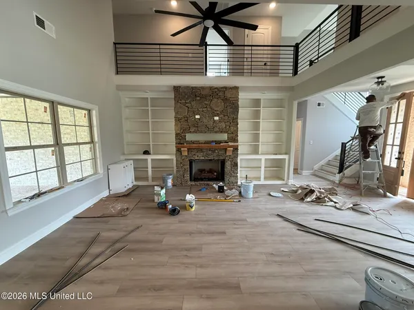 $559,000 | 410 Poplar Lane, Holly Springs, MS 38635