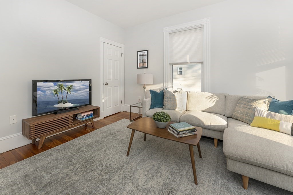 172 Boylston Street, Unit 2 Boston, MA 02130 - Photo 5 of 14