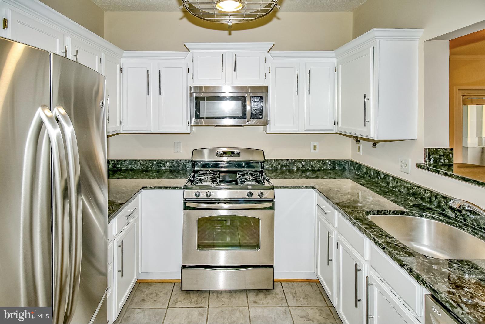 12005 Taliesin Place, Unit 13 Reston, VA 20190 - Photo 3 of 21 Stainless Steel Appliances
