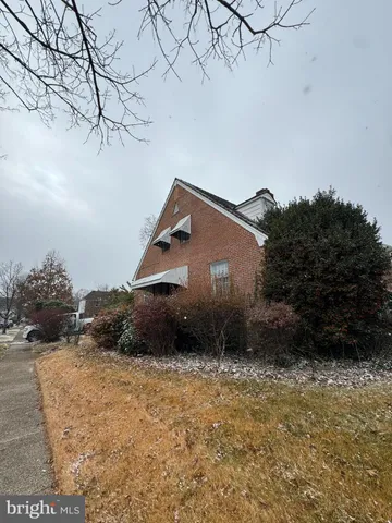 a backyard of a house