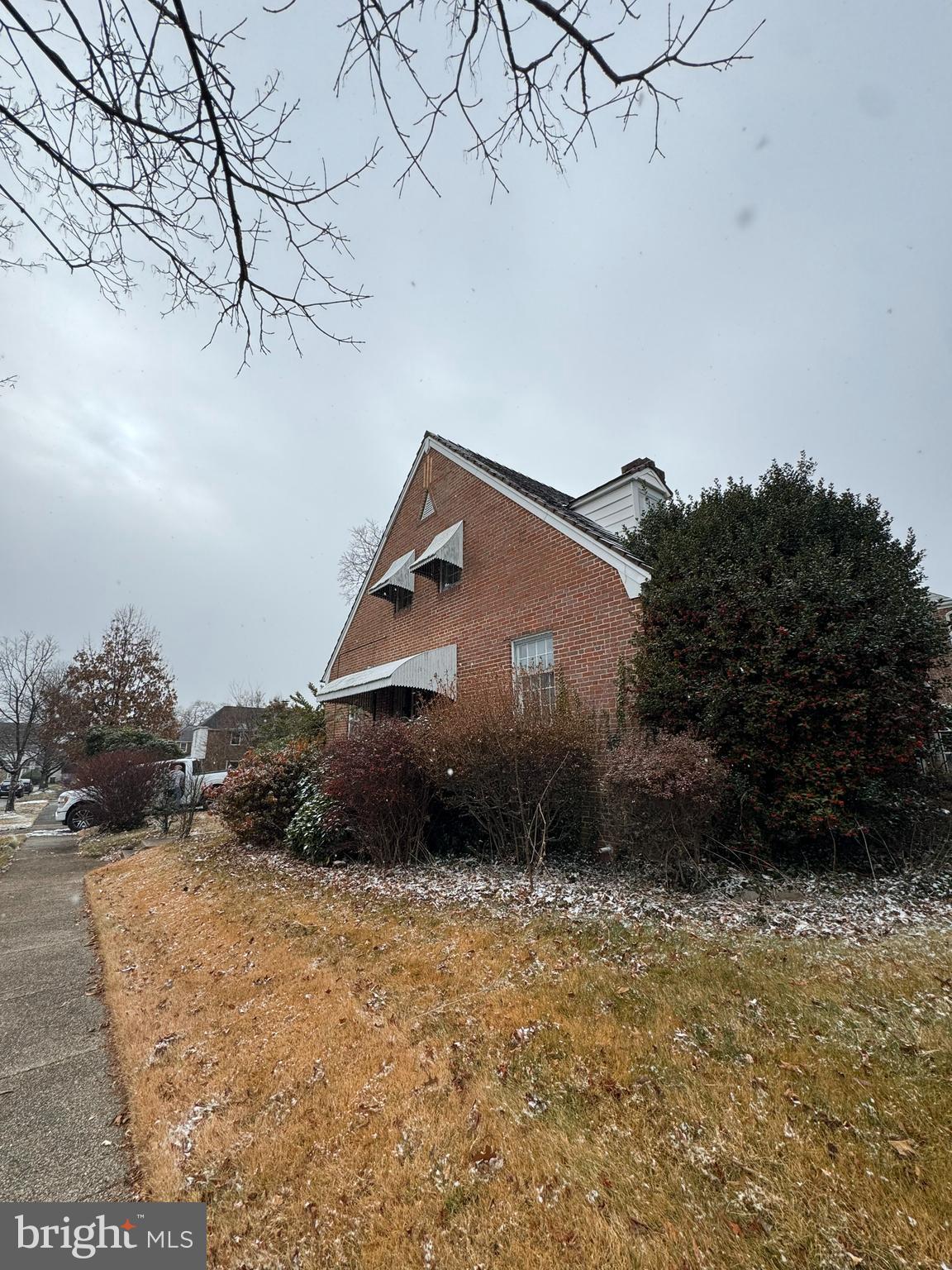 315 East Cold Spring Lane Baltimore, MD 21212 - Photo 13 of 35