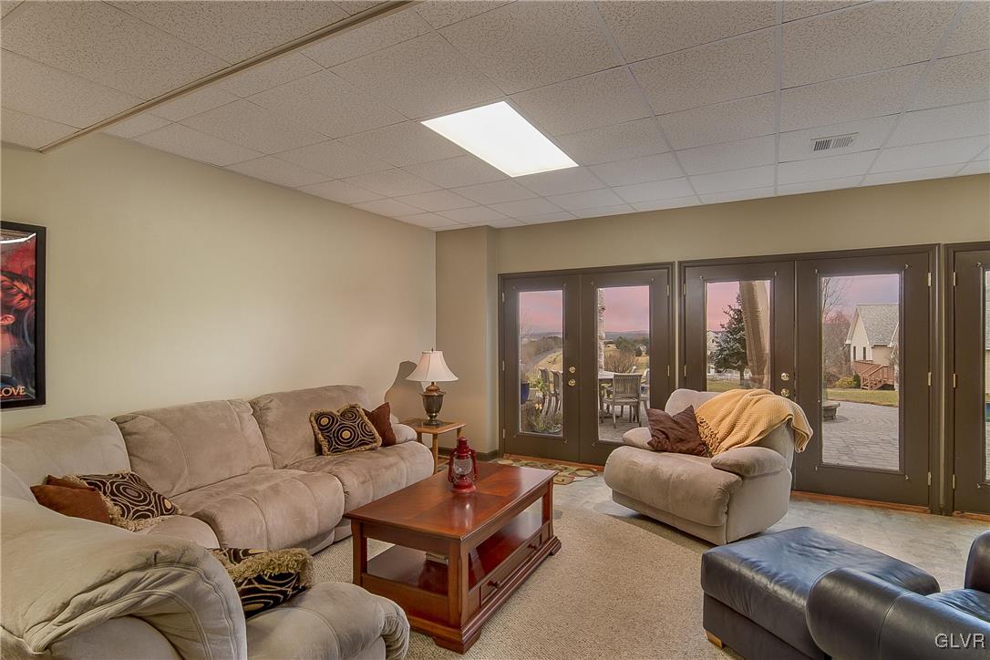 4947 Aziza Road New Tripoli, PA 18066 - Photo 15 of 19 Gallery Image 15
