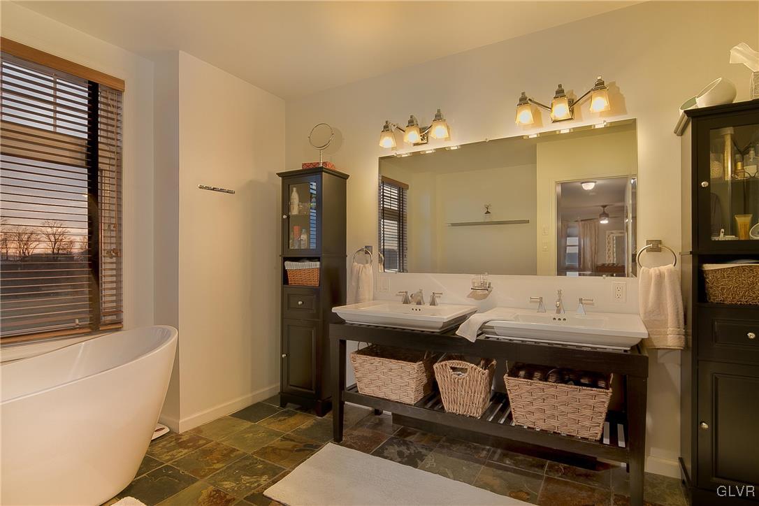 4947 Aziza Road New Tripoli, PA 18066 - Photo 8 of 19 Gallery Image 8
