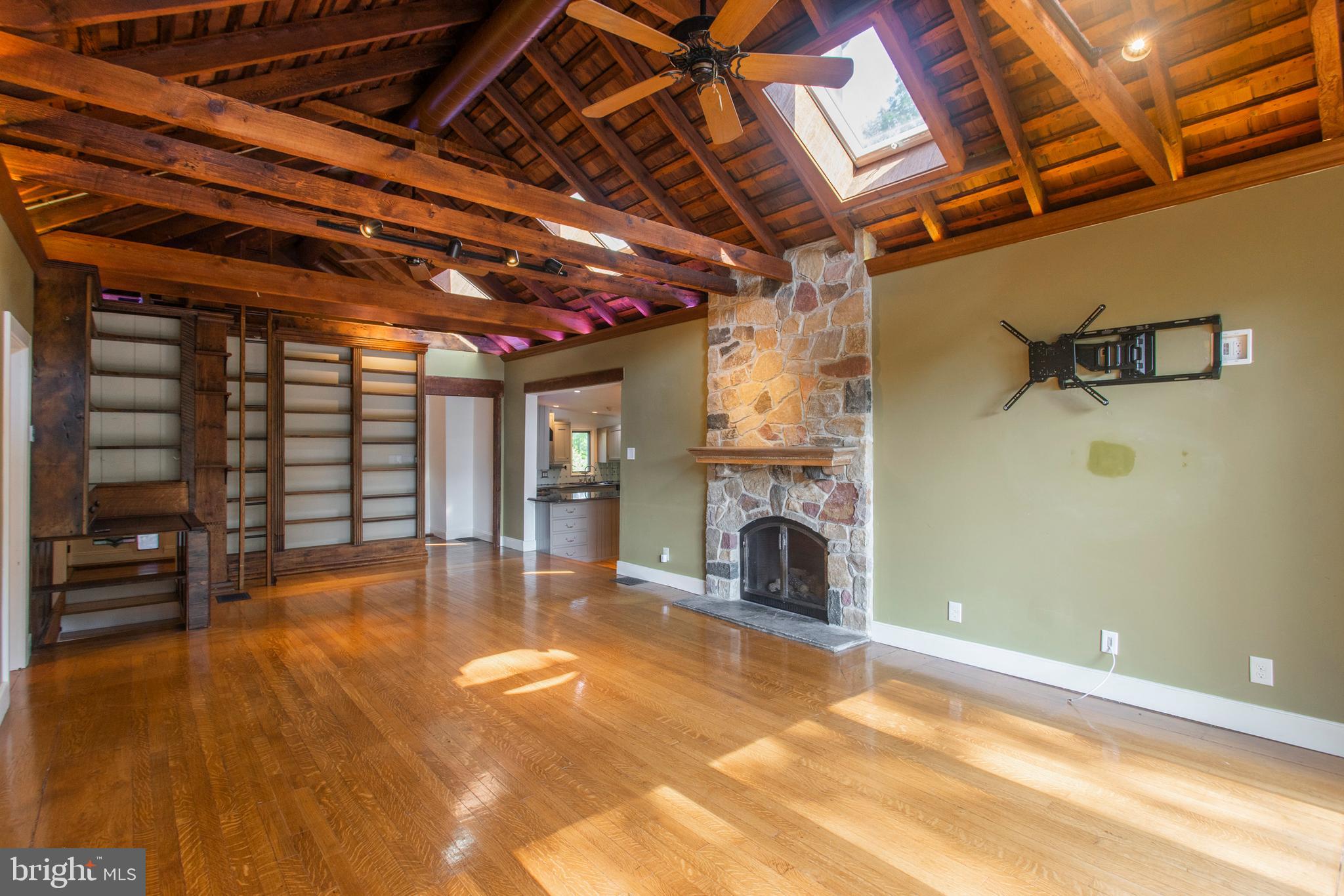 23 Dunminning Road Newtown Square, PA 19073 - Photo 3 of 19 Great room