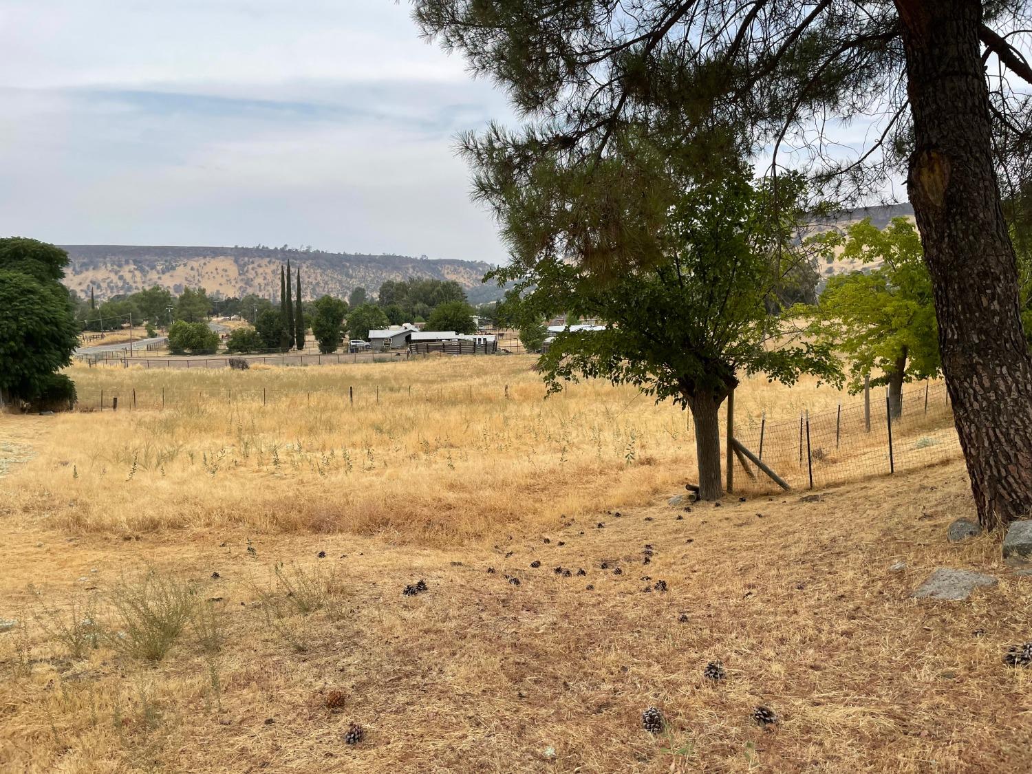 25187 Auberry Road Clovis, CA 93619 - Photo 34 of 58 a view of an ocean beach