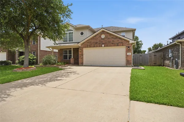 $3,195 | 2605 Los Alamos Circle, Deer Park, TX 77536