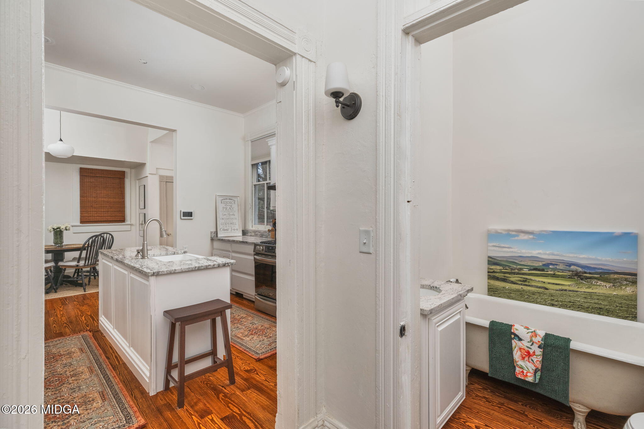 417 Orange Street Macon, GA 31201 - Photo 13 of 49 a very nice looking room with a large window