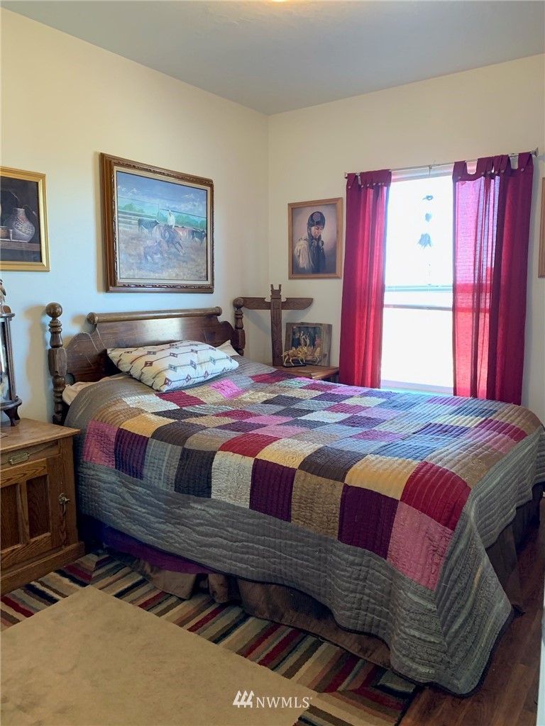 363 A Cameron Lake Loop Road Okanogan, WA 98840 - Photo 17 of 25 Gallery Image 17