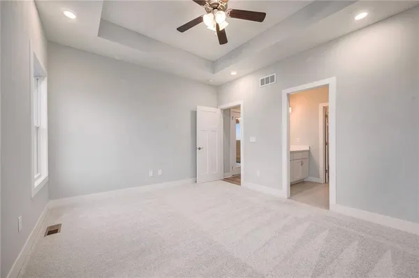 $350,000 | 709 Ridge Drive, Smithville, MO 64089