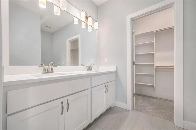 $350,000 | 709 Ridge Drive, Smithville, MO 64089